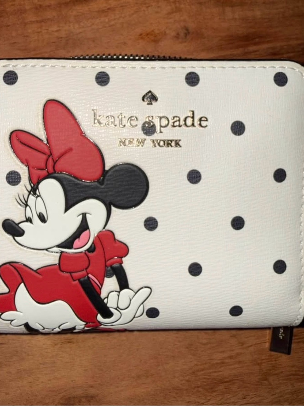 kate spade Minnie Mouse Polka Dot Wallet - White & Red brand new orig $219